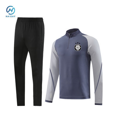 강화 된 바늘과 활기찬 팀 색상 소규모 어린이 축구 셔츠